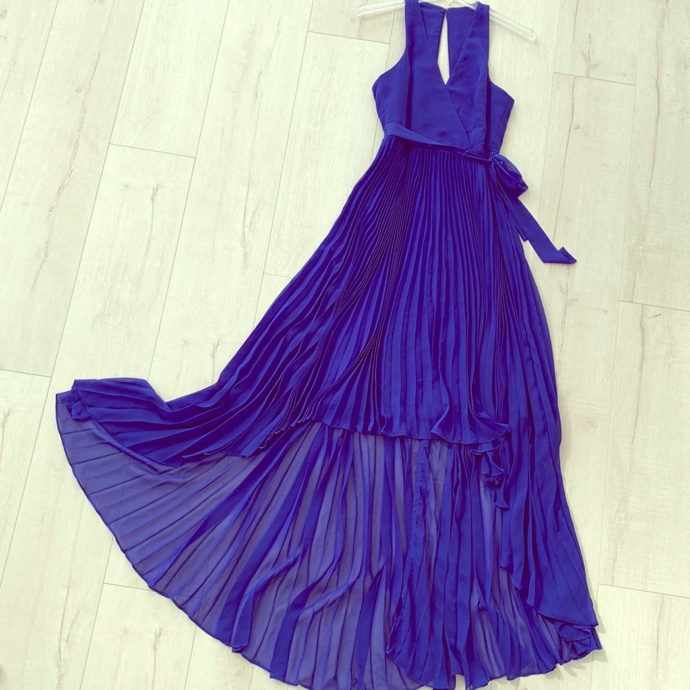 BCBG chiffon maxi dress